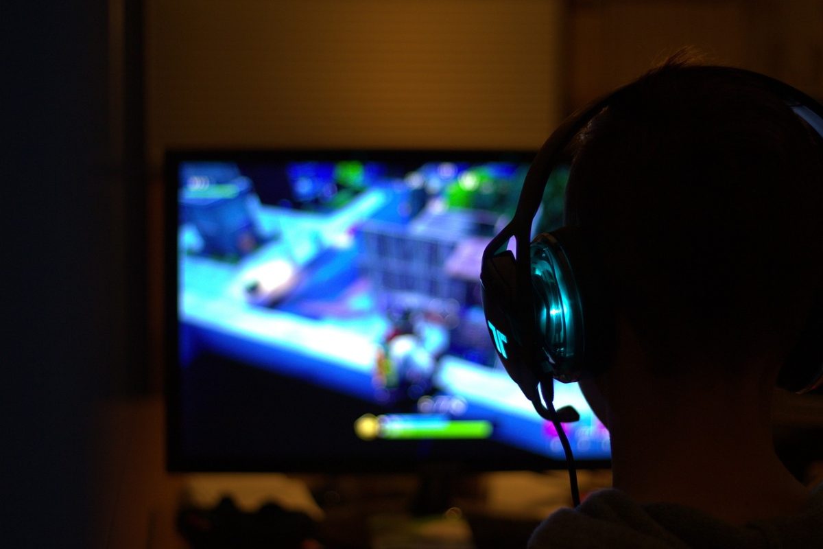 Komputery dla graczy: Jak wybrać idealny sprzęt gamingowy
